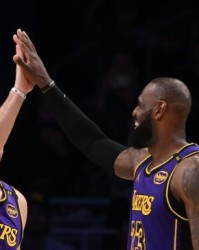 GA黄金甲体育平台-40岁堪比MVP赛季！詹皇梦回巅峰冲向千胜大关